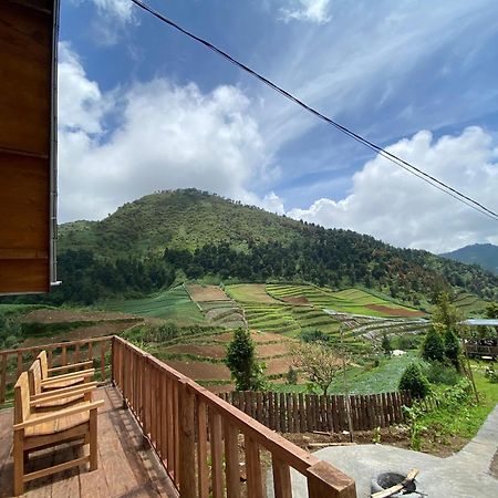 Satha Private Villa Dieng Banjarnegara Exterior photo